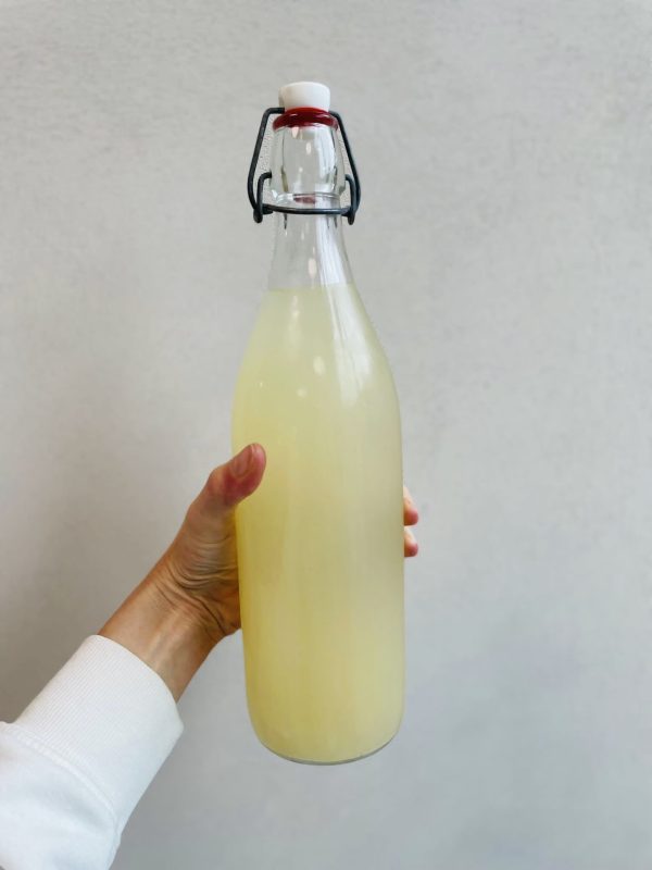 Homemade Lemon & Ginger Iced tea (glass bottle)